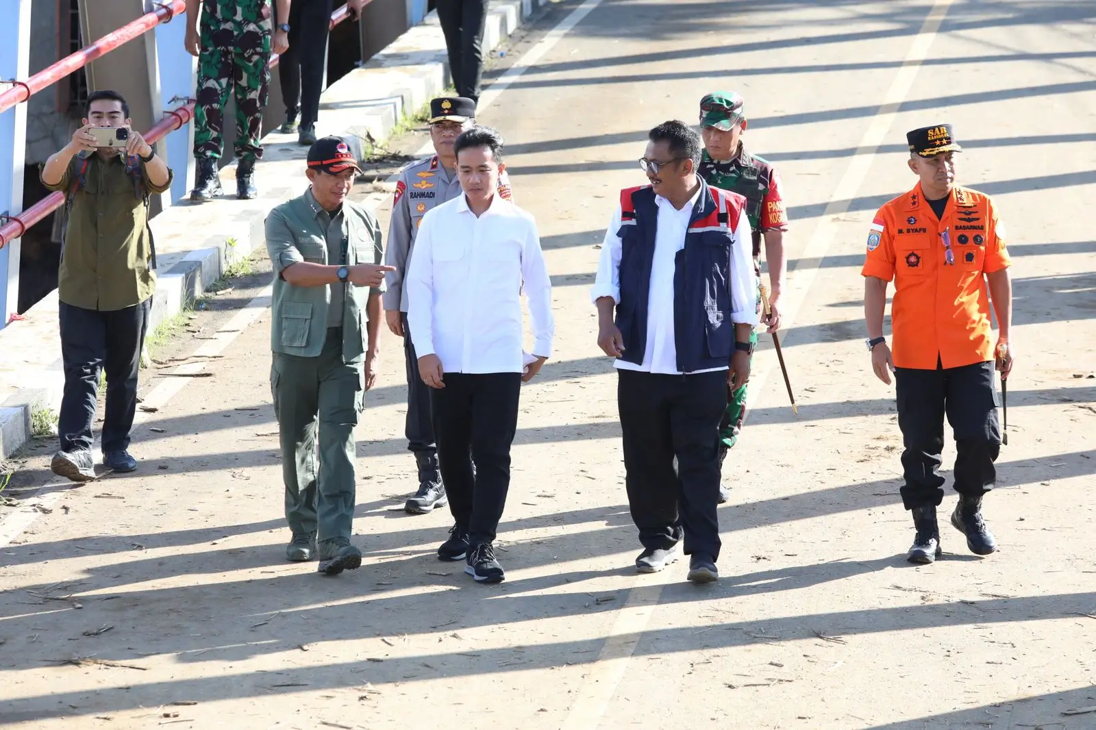 Kepala BNPB Dampingi Wapres Kunjungi Lokasi Bencana Sukabumi